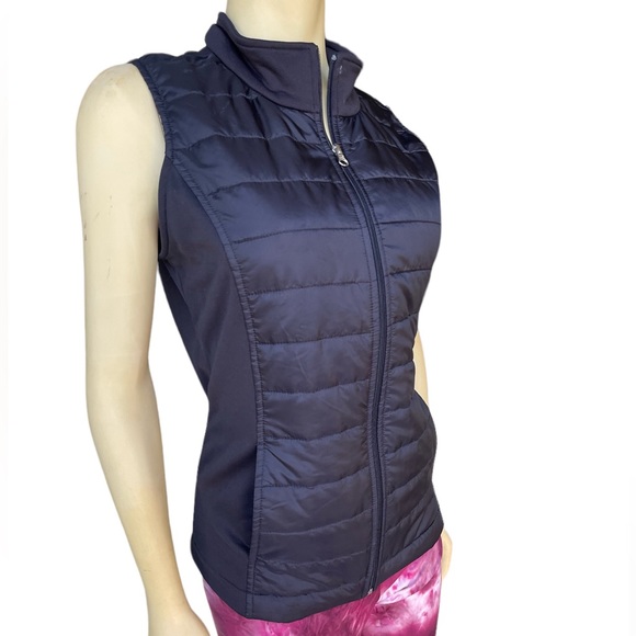 Made for Life Women’s Puffer Vest Lightweight Packable Down Alternative coat - Picture 3 of 5
